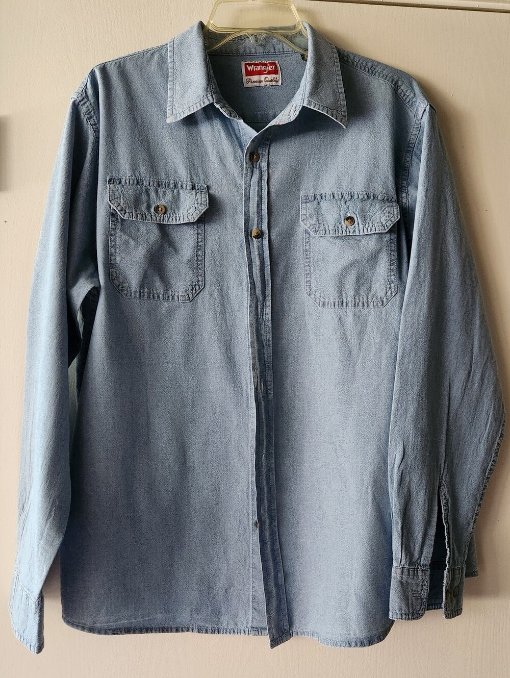 Wrangler Blue Denim Workshirt Long Sleeve Men Size L EUC $27